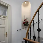 Aparthotel The Bridge By Little King